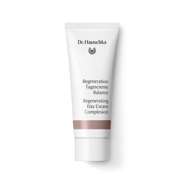 Dr. Hauschka Regenering litað dagkrem Complexion 40 ml.