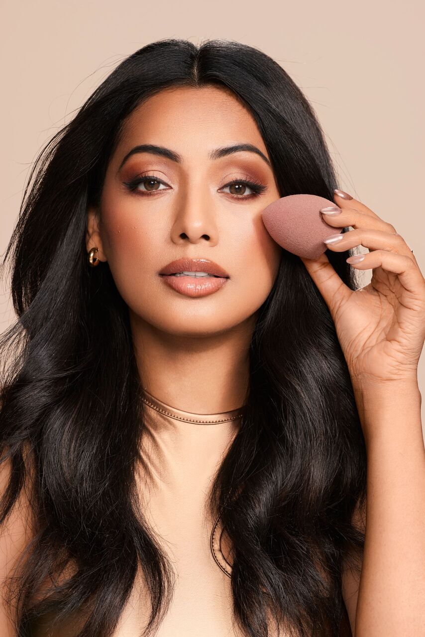 Real Techniques NEW NUDES Real Reveal Sponge Duo (2)