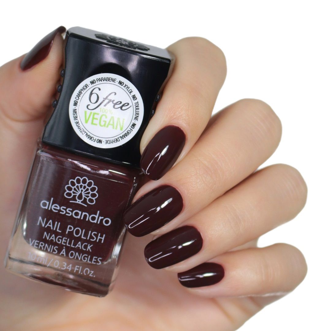 Alessandro naglalakk 5 ml. #Shiny Aubergine (1)