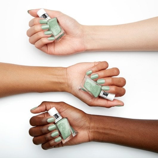 Essie Gel Couture #551 Bling It (2)