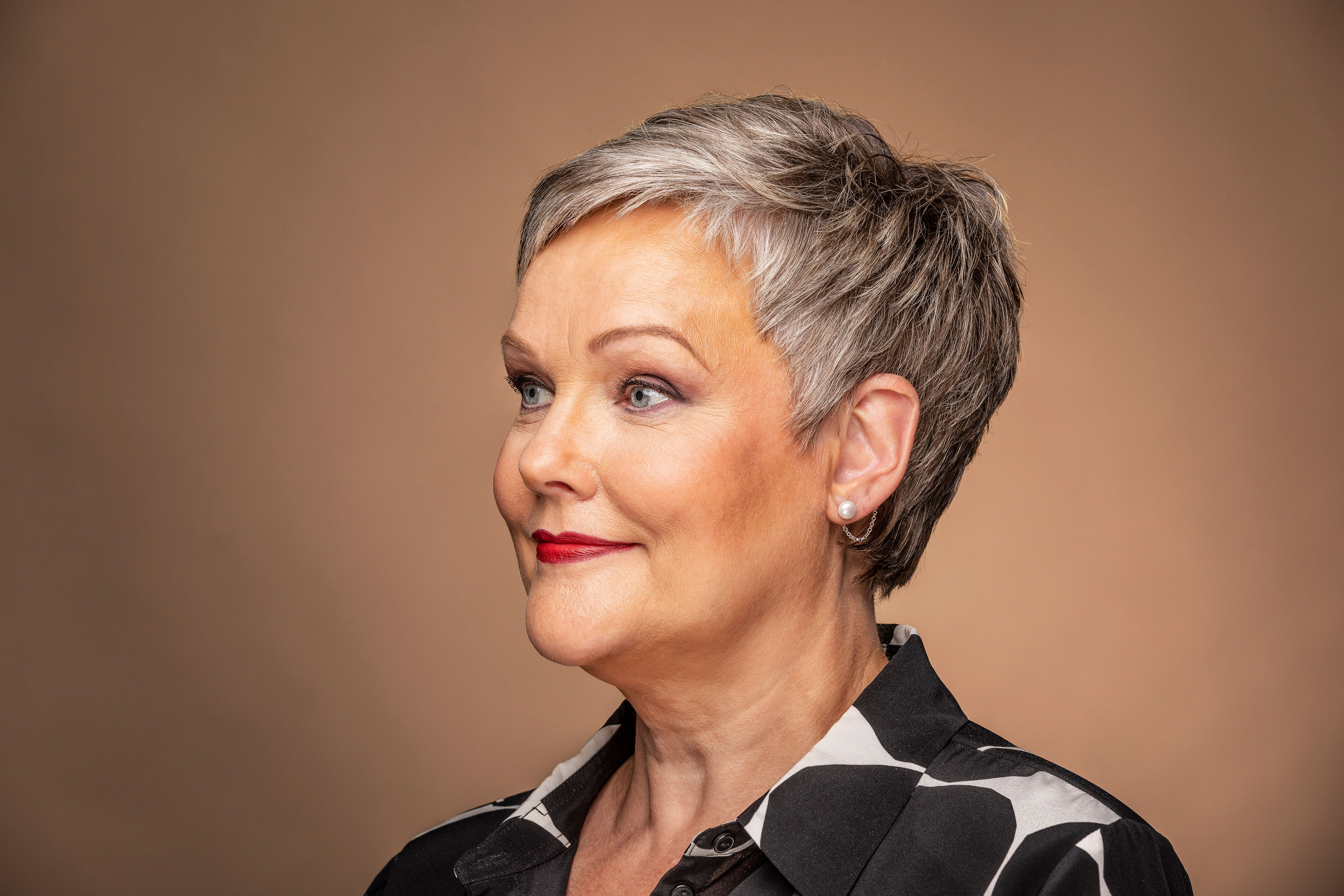 Deaf Metal Pearly Day Eyrnalokkur Silfur (3)