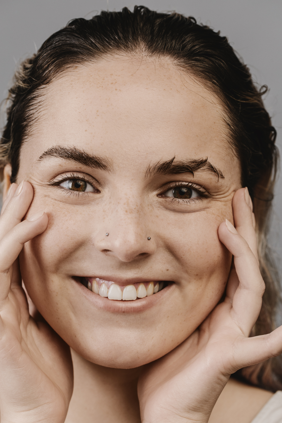 Mádara Grow & Fix augnhára-og brúnanæring 4.25 ml. (4)