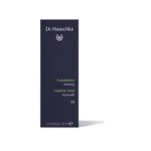 Dr. Haushcka Foundation 30 ml. #05 nutmeg