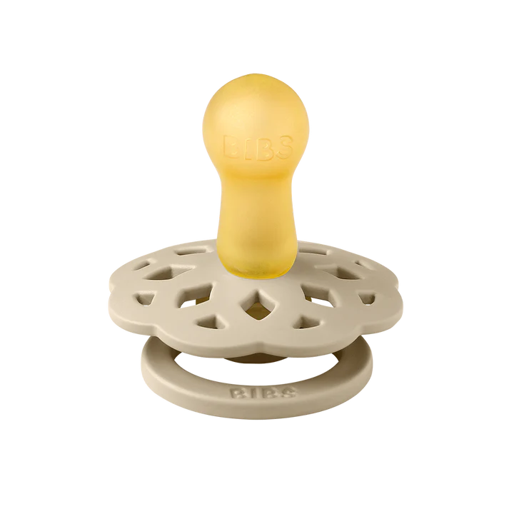 BIBS Boheme Vanilla / Dark Oak latex 0 mán+ #stærð 1 (1)