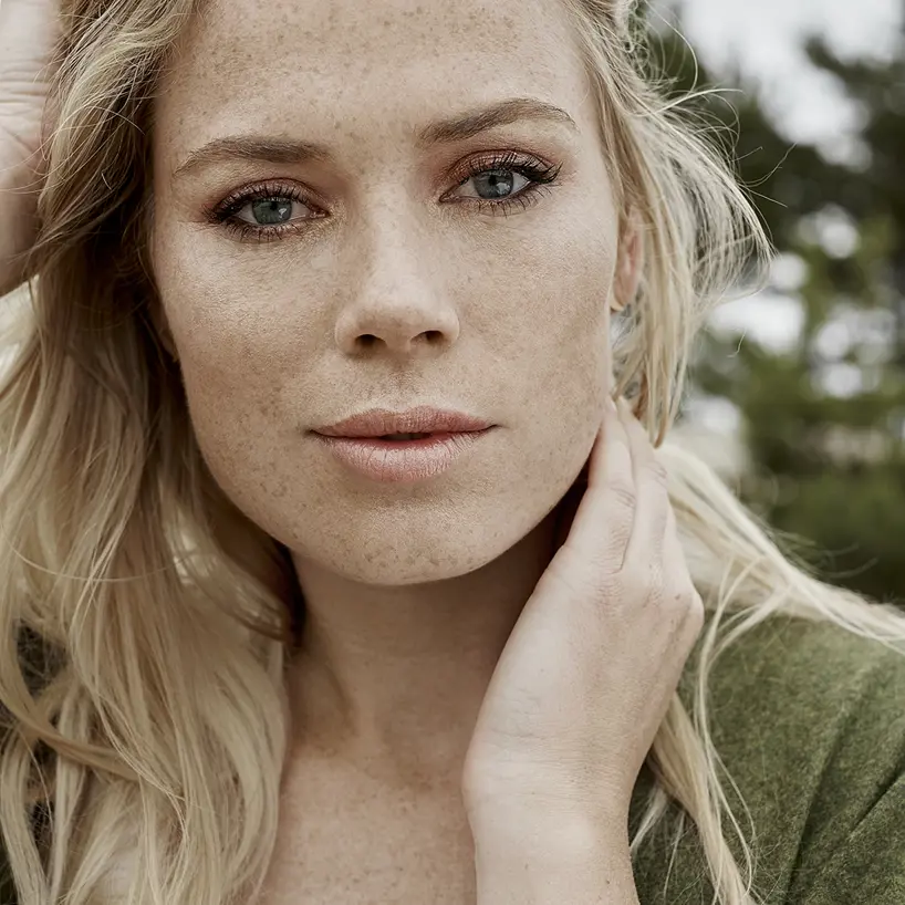 IMAGE Livaportrait U2A6333 RGB