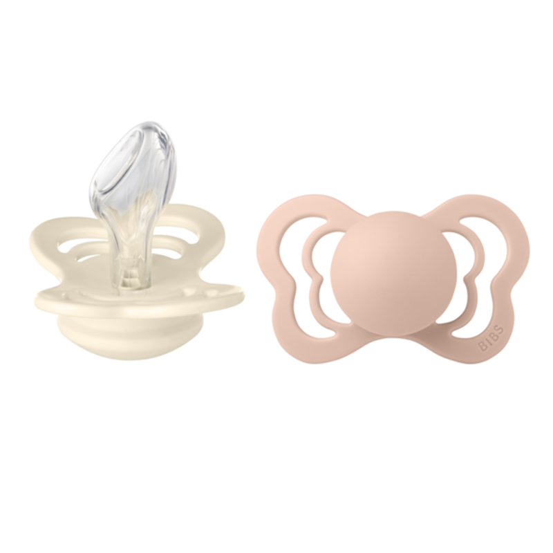 BIBS Couture Ivory / Blush Silicone 6 mán+ #stærð 2 (1)