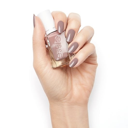 Essie Gel Couture #70 Take me to Thread (2)